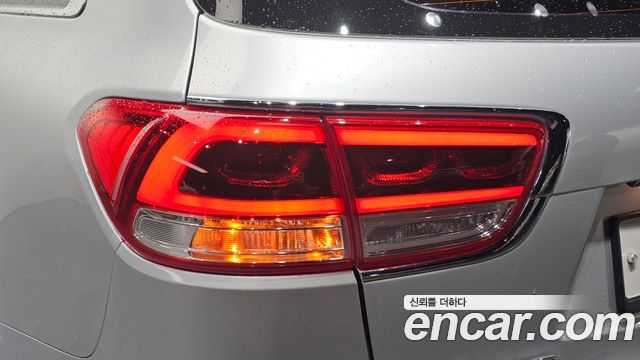 Kia Sorento 2015 — photo 9