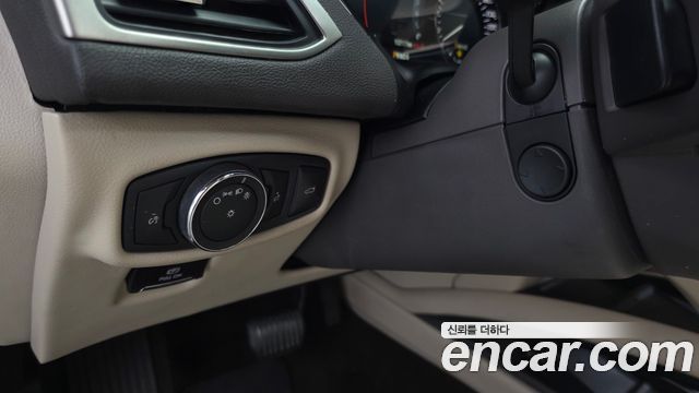 Lincoln MKZ 2019 — photo 33