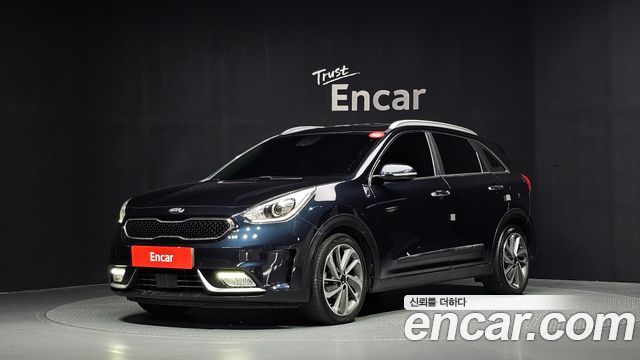 Kia Niro 2017 — photo 1
