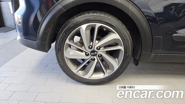 Kia Niro 2017 — photo 5