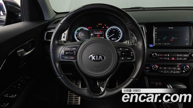 Kia Niro 2017 — photo 19