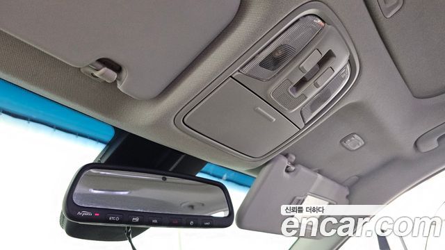 Kia Niro 2017 — photo 28