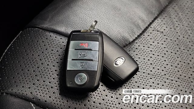 Kia Niro 2017 — photo 29