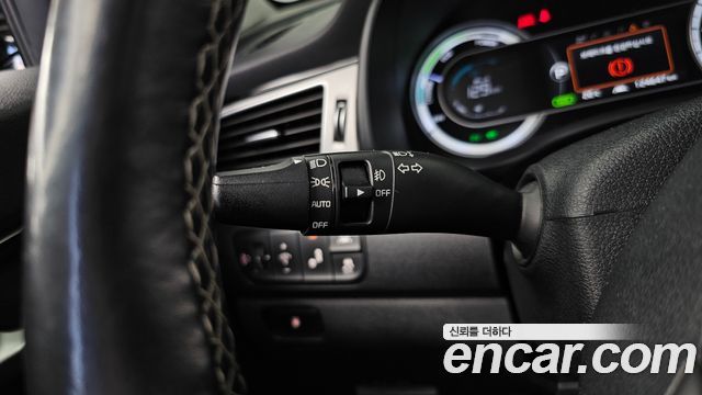 Kia Niro 2017 — photo 30