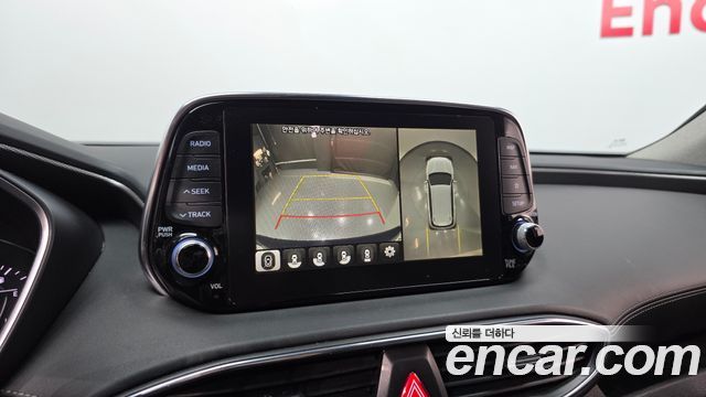 Hyundai Santafe 2020 — photo 21