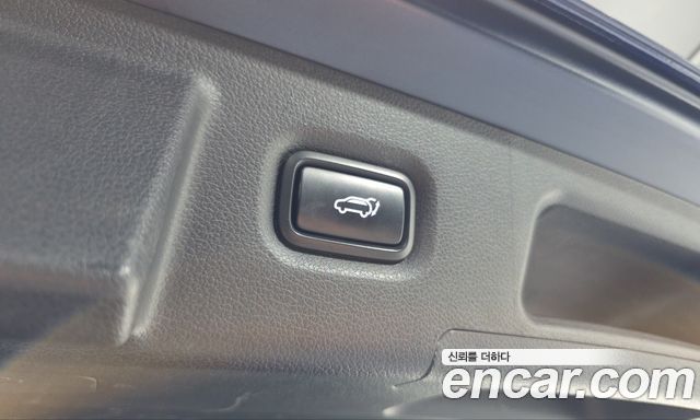 Hyundai Santafe 2020 — photo 23
