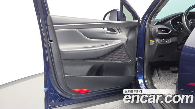 Hyundai Santafe 2020 — photo 14