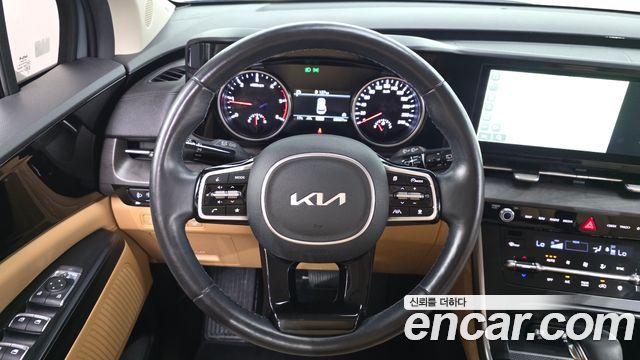 Kia Canival 2022 — photo 20