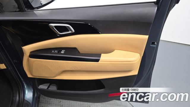 Kia Canival 2022 — photo 14