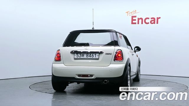 Mini Cooper 2012 — photo 4