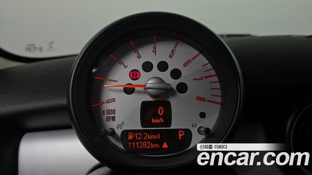 Mini Cooper 2012 — photo 11