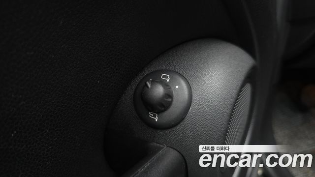 Mini Cooper 2012 — photo 24