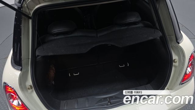 Mini Cooper 2012 — photo 26
