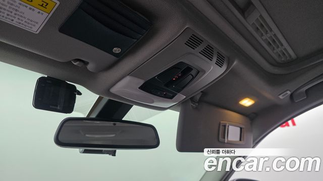 BMW 3-Series 2012 — photo 16