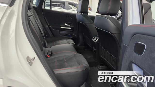 Mercedes-Benz EQA 2026 — photo 17