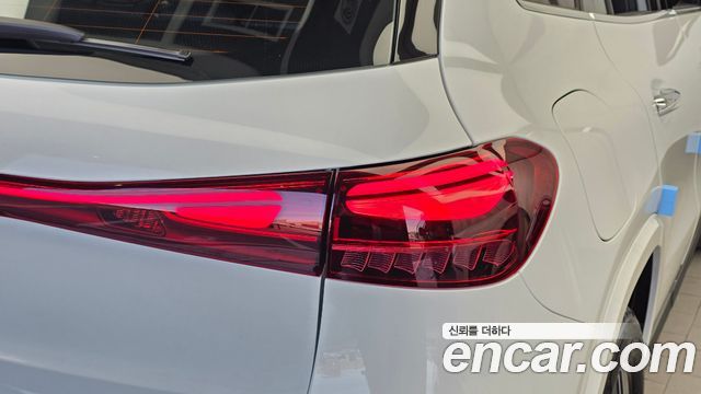 Mercedes-Benz EQA 2026 — photo 9