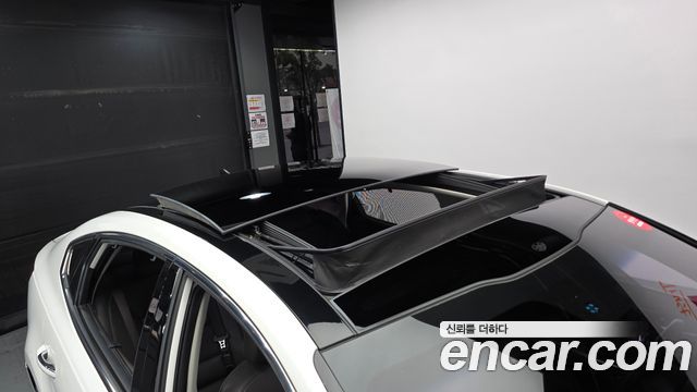 Kia K7 2017 — photo 15