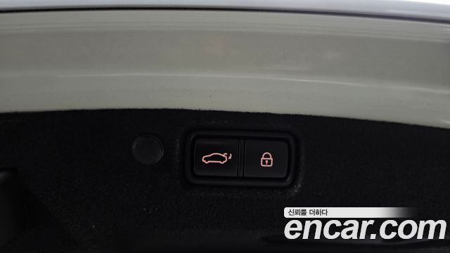 Kia K7 2017 — photo 17