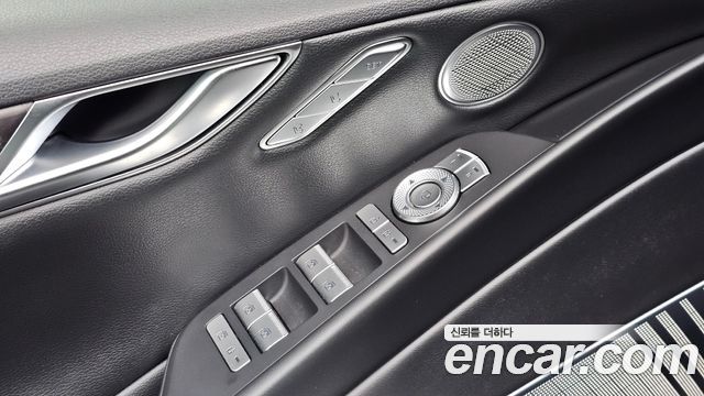 Genesis G80 2024 — photo 31