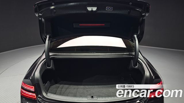 Genesis G80 2024 — photo 37