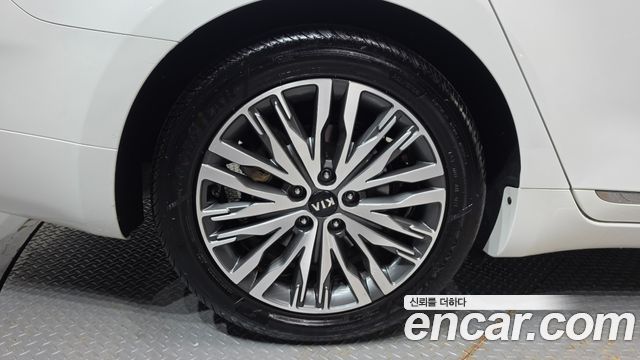 Kia K7 2020 — photo 5