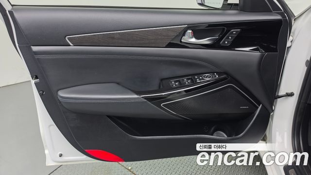 Kia K7 2020 — photo 14