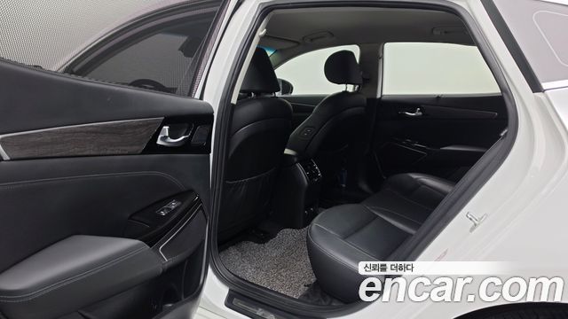 Kia K7 2020 — photo 29