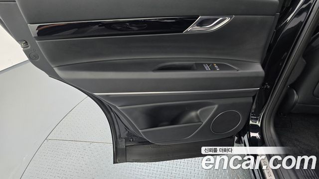 Genesis GV80 2024 — photo 15