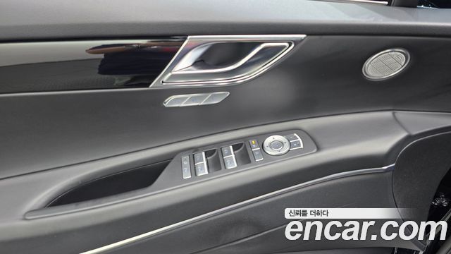 Genesis GV80 2024 — photo 29