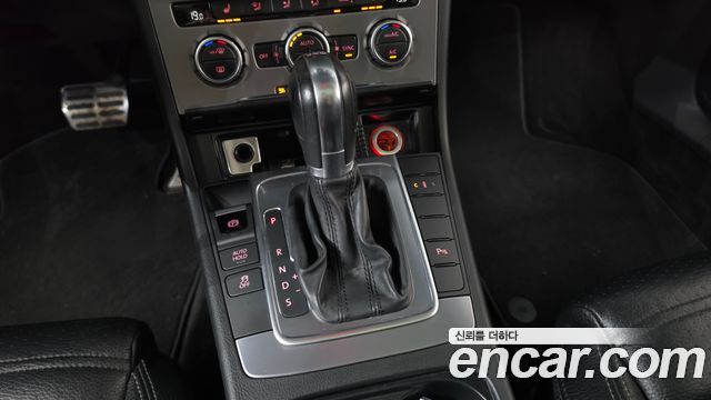 Volkswagen CC 2013 — photo 9