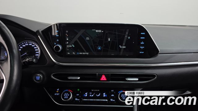 Hyundai Sonata 2020 — photo 12