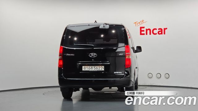 Hyundai Starex 2019 — photo 4