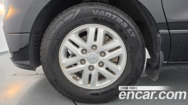 Hyundai Starex 2019 — photo 5