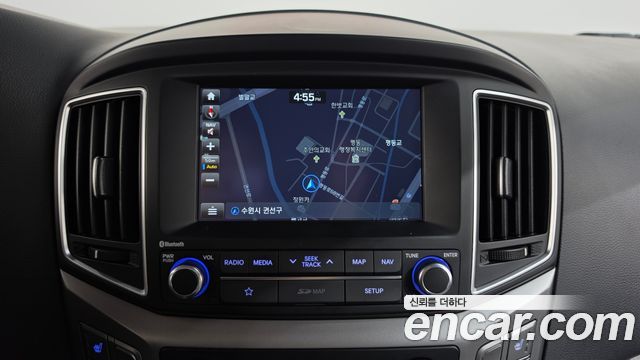 Hyundai Starex 2019 — photo 19