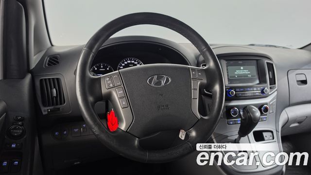 Hyundai Starex 2019 — photo 20