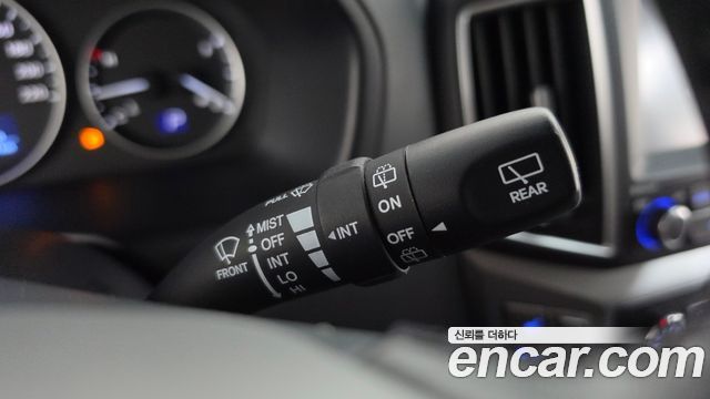 Hyundai Starex 2019 — photo 30