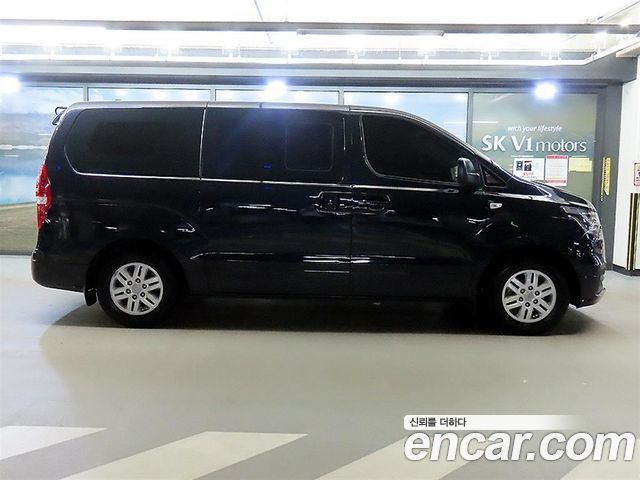 Hyundai Starex 2019 — photo 3