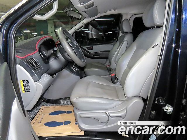 Hyundai Starex 2019 — photo 6