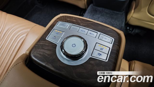 Genesis G80 2024 — photo 29