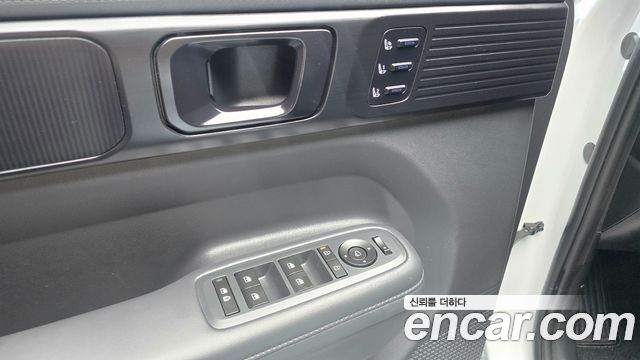 Hyundai Santafe 2024 — photo 26