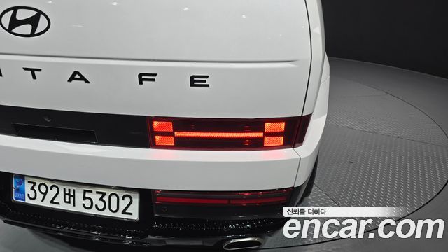 Hyundai Santafe 2024 — photo 9