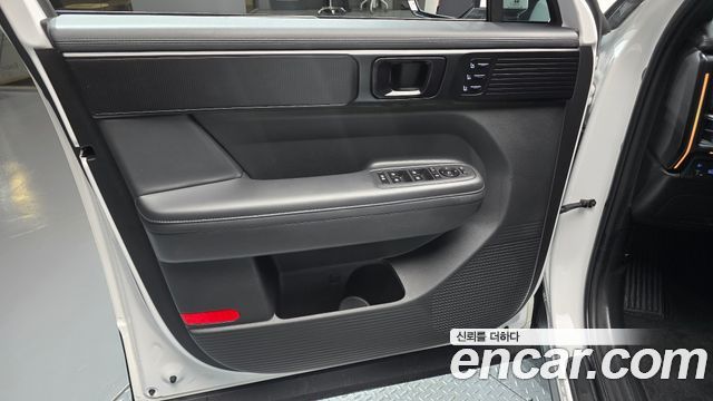 Hyundai Santafe 2024 — photo 14