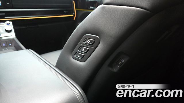 Hyundai Santafe 2024 — photo 29