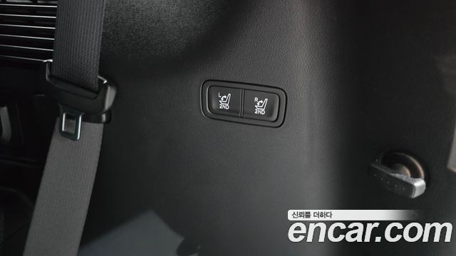 Hyundai Santafe 2024 — photo 38