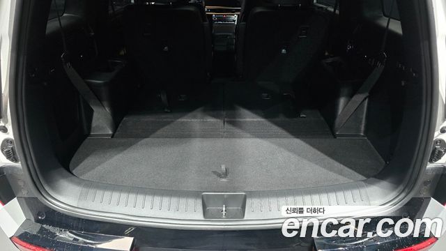 Hyundai Santafe 2024 — photo 40