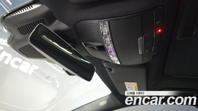 Mercedes-Benz E-Class 2021 — photo 27