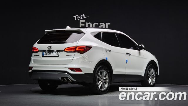 Hyundai Santafe 2016 — photo 2