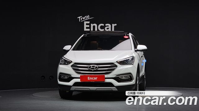 Hyundai Santafe 2016 — photo 3