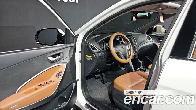 Hyundai Santafe 2016 — photo 10
