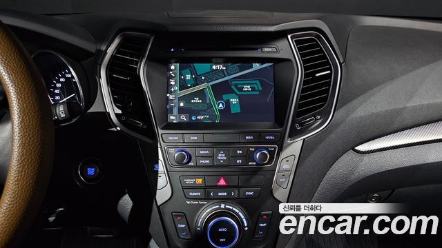 Hyundai Santafe 2016 — photo 14